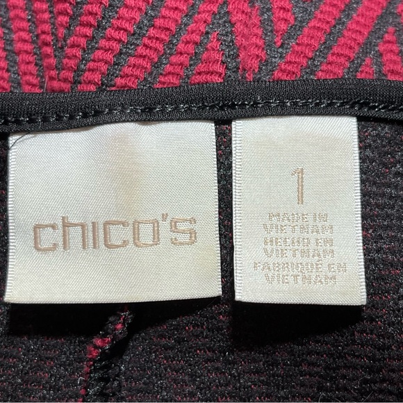 Chico’s Red Black Diamond 3/4 Sleeve Stretchy Top Womens Size 1 Boat Neck - Picture 5 of 13
